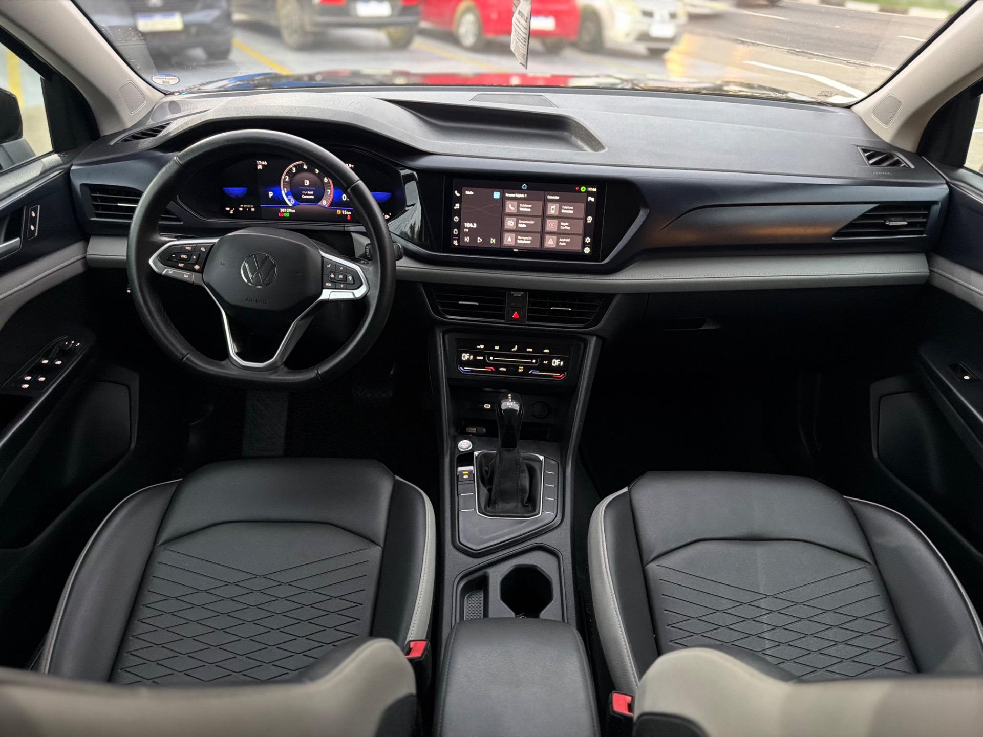 VOLKSWAGEN Taos - Foto