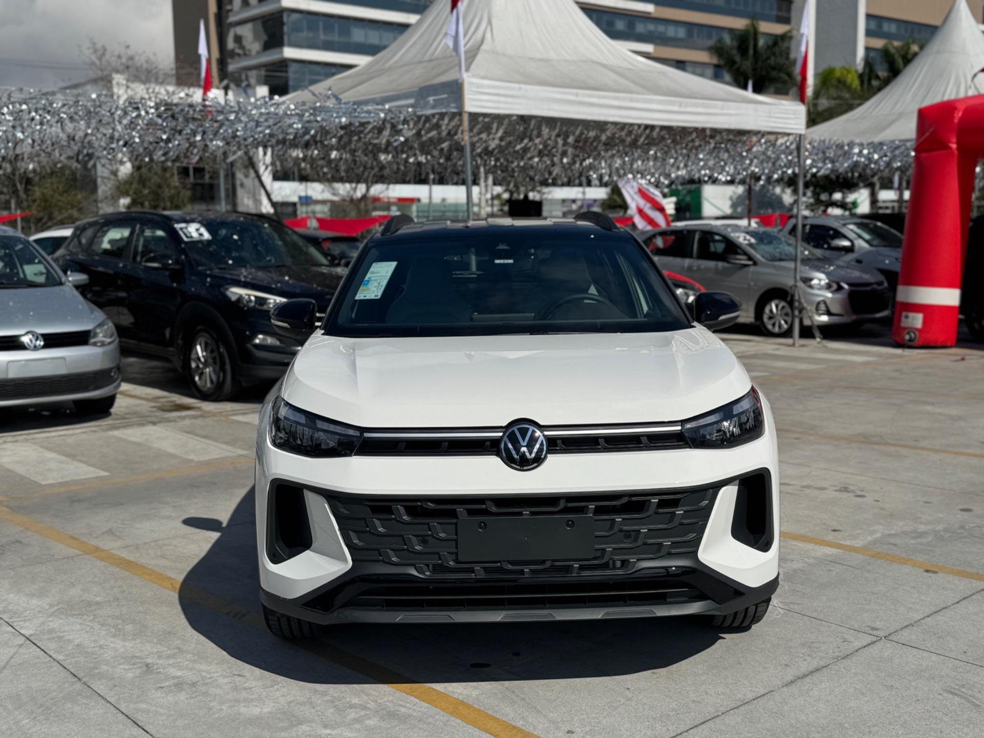 VOLKSWAGEN Tiguan - Foto