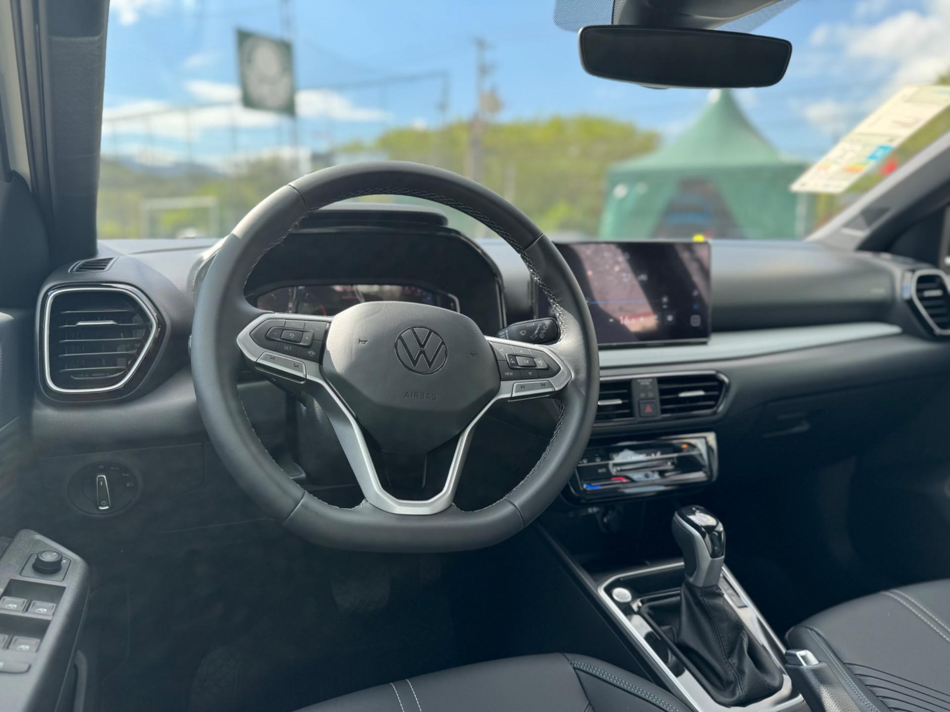 VOLKSWAGEN Tiguan - Foto