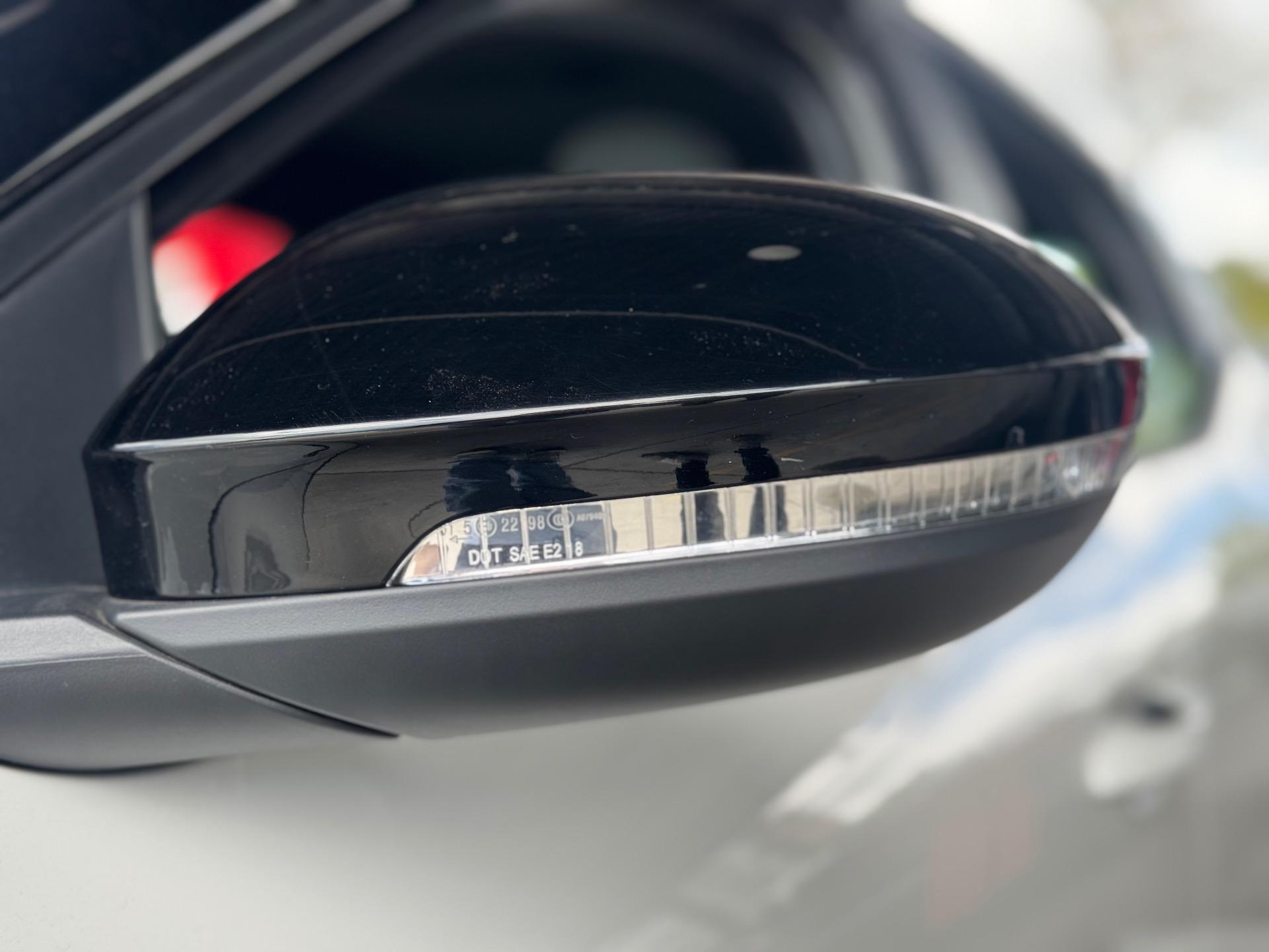 VOLKSWAGEN Tiguan - Foto