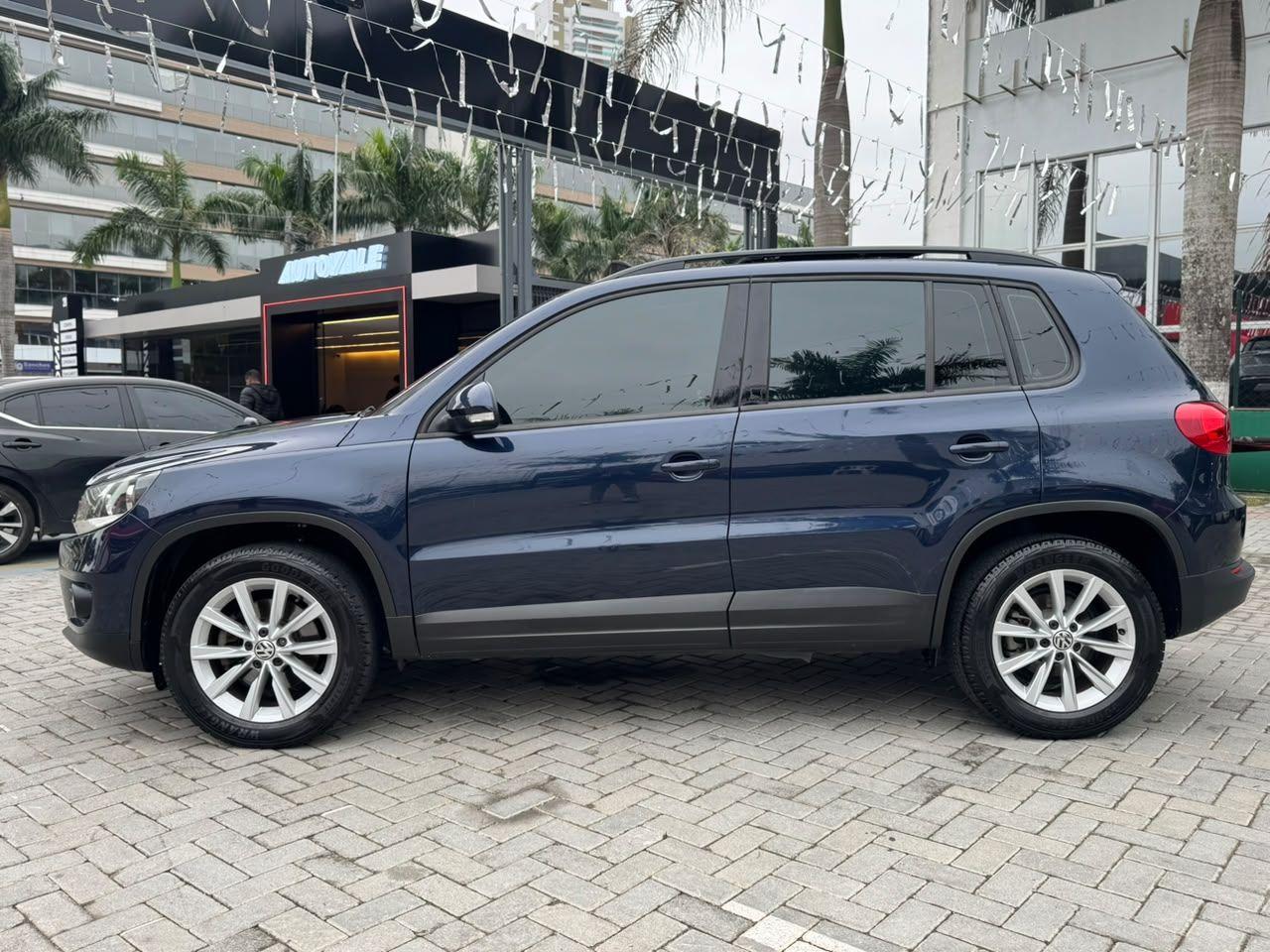 VOLKSWAGEN Tiguan - Foto