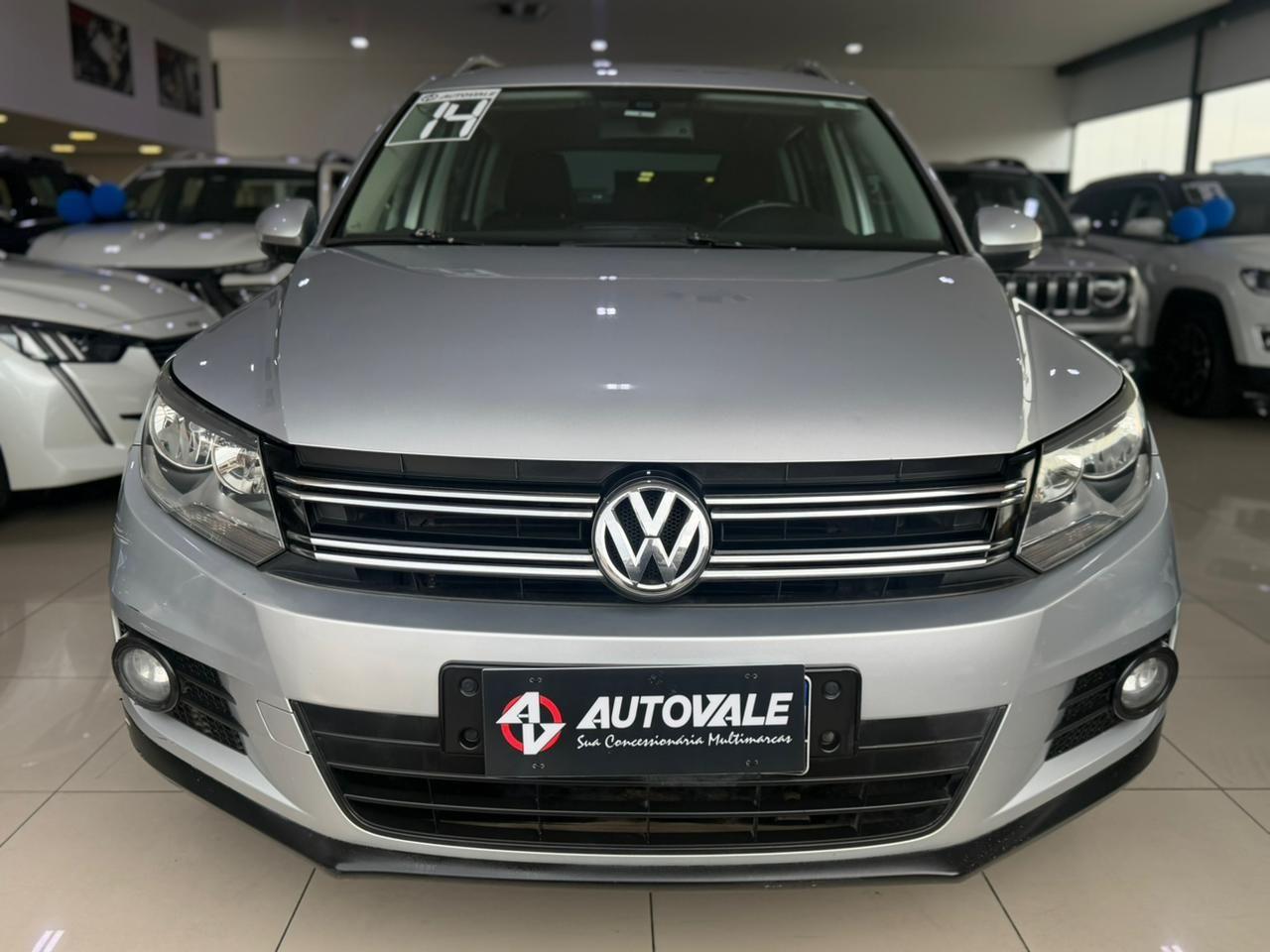 VOLKSWAGEN Tiguan - Foto