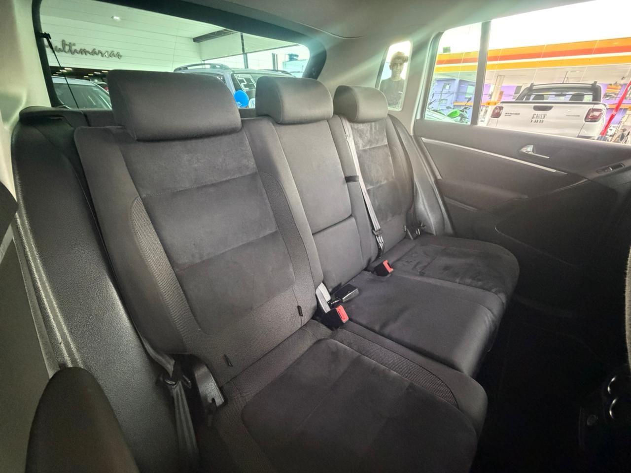 VOLKSWAGEN Tiguan - Foto