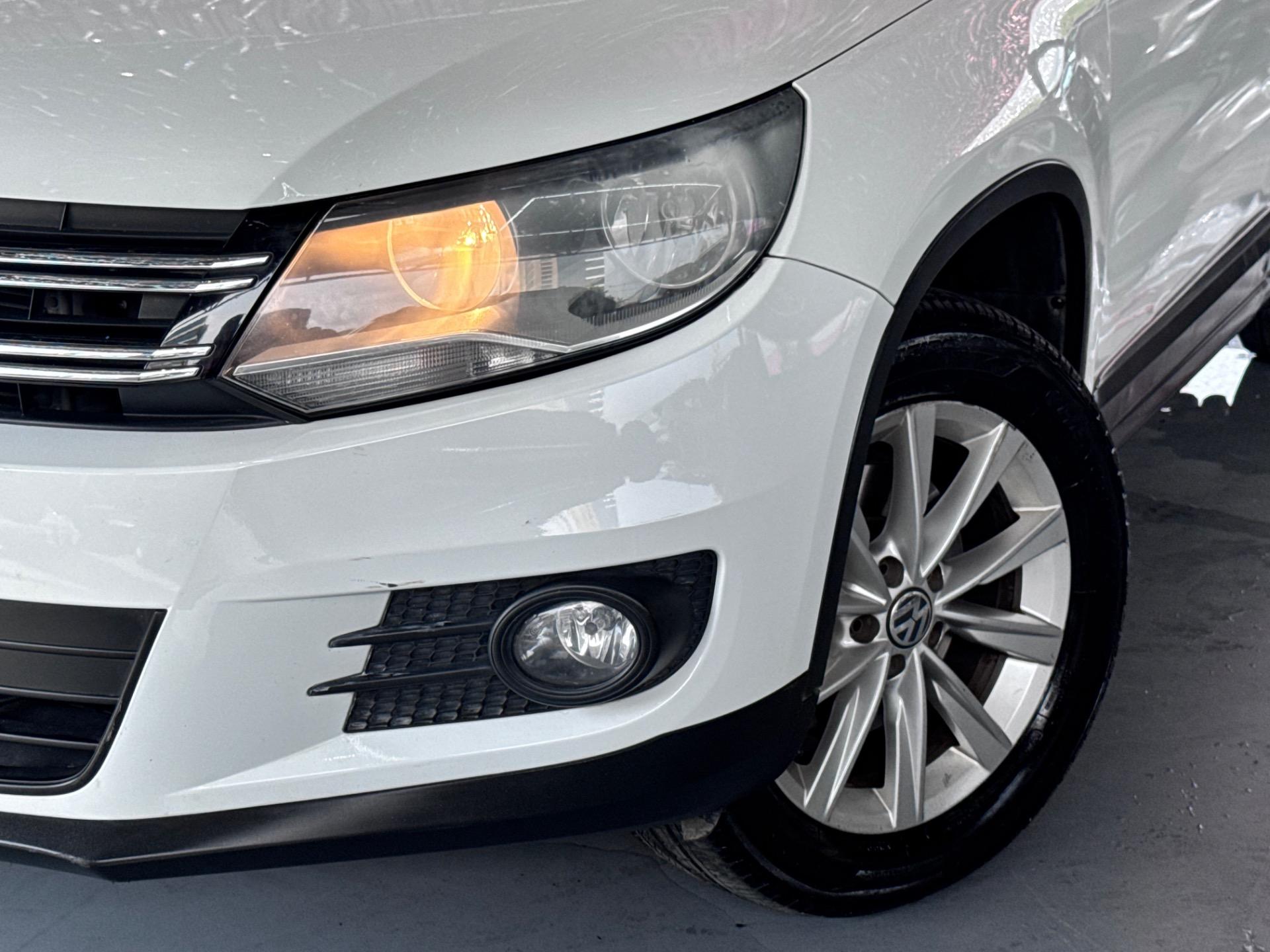 VOLKSWAGEN Tiguan - Foto