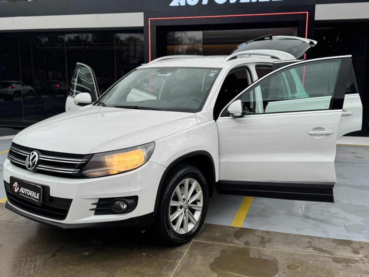 VOLKSWAGEN Tiguan - Foto