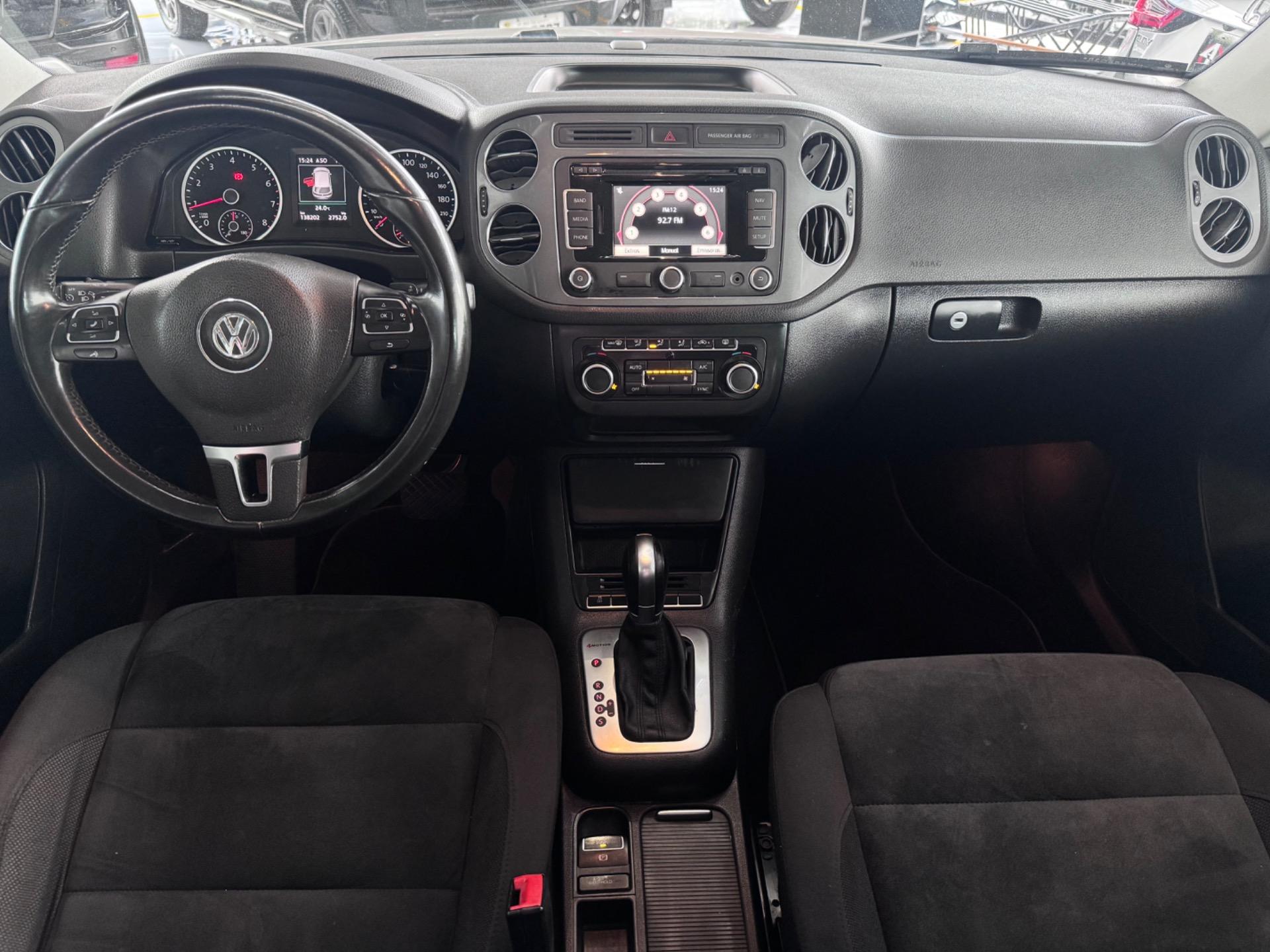 VOLKSWAGEN Tiguan - Foto