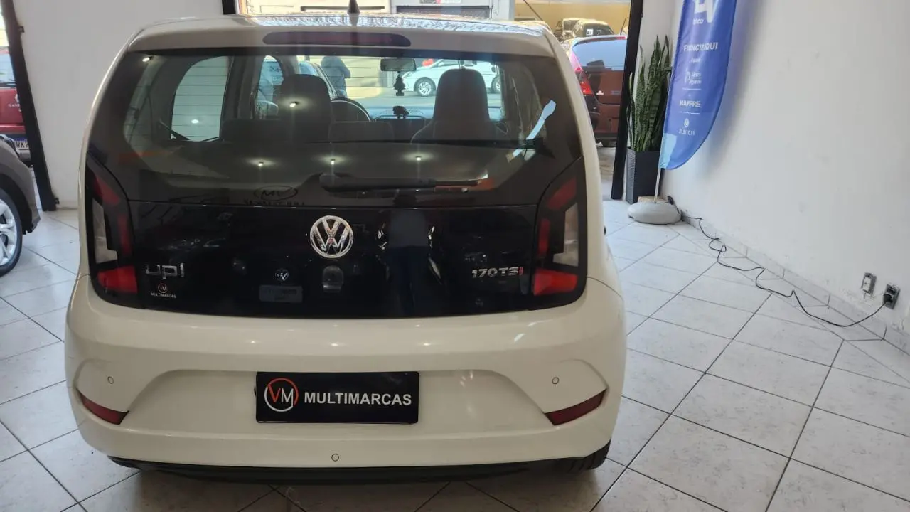 VOLKSWAGEN UP - Foto