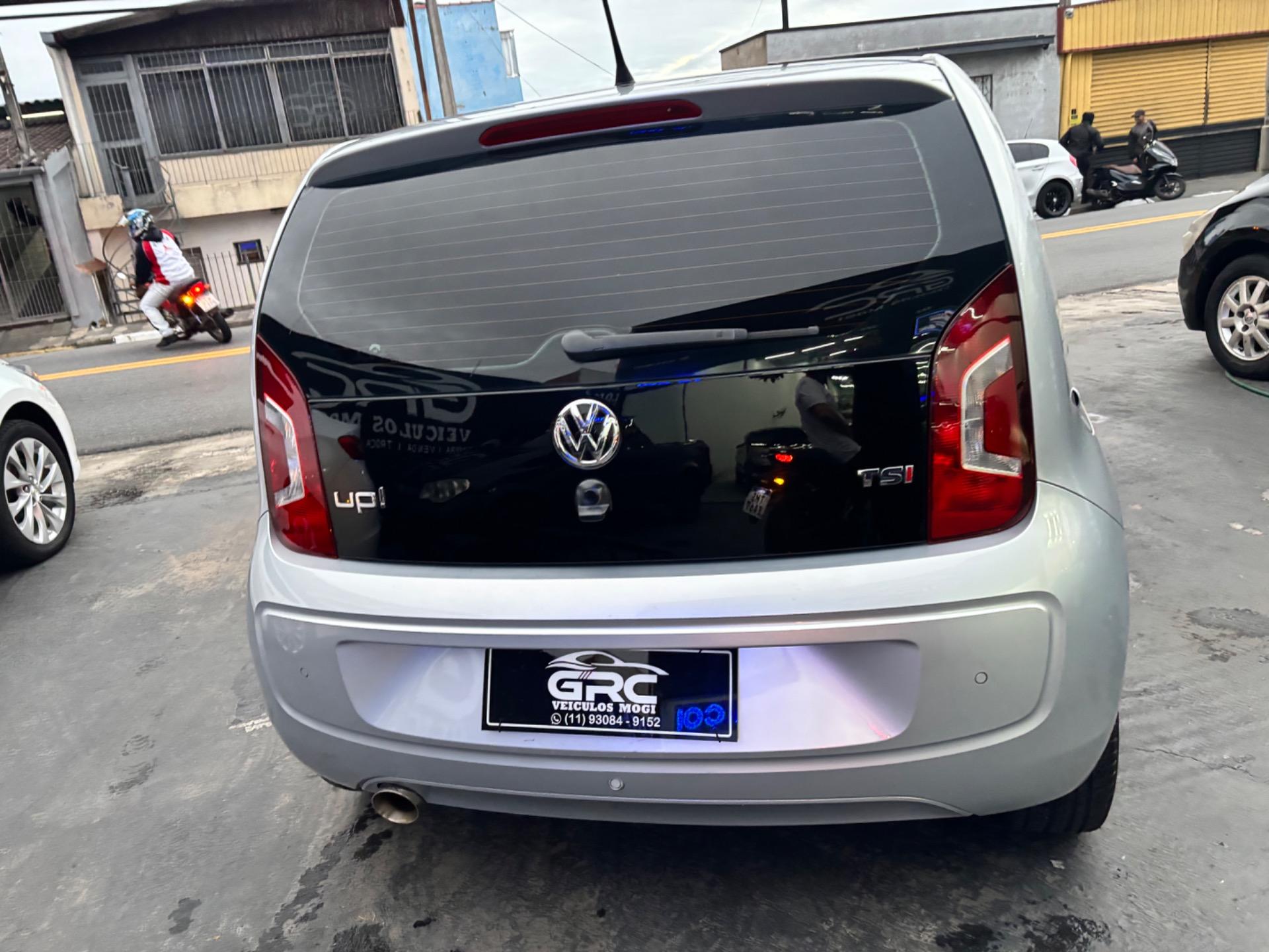 VOLKSWAGEN UP - Foto