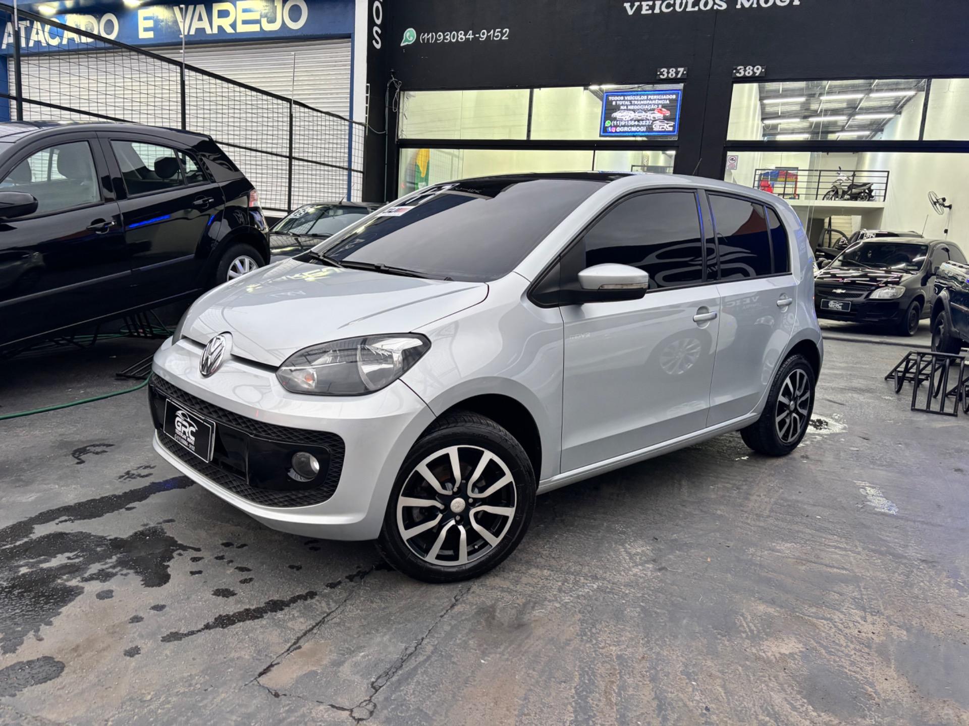 VOLKSWAGEN UP - Foto