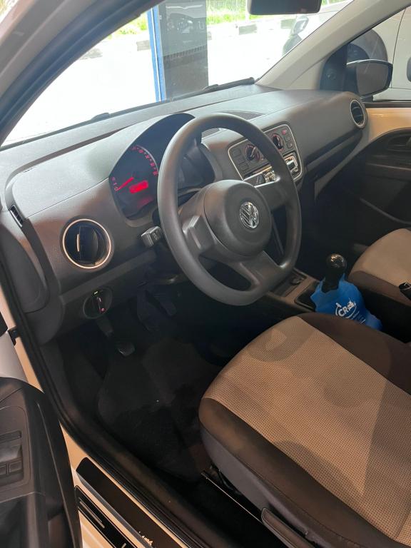 VOLKSWAGEN UP - Foto