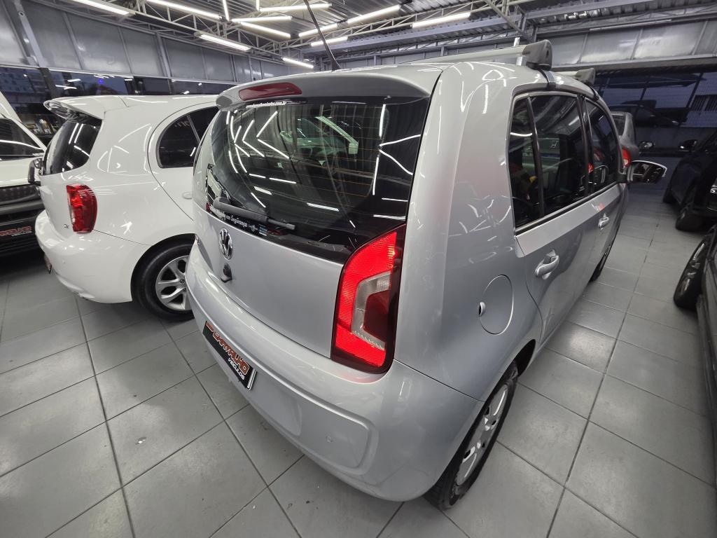 VOLKSWAGEN UP - Foto