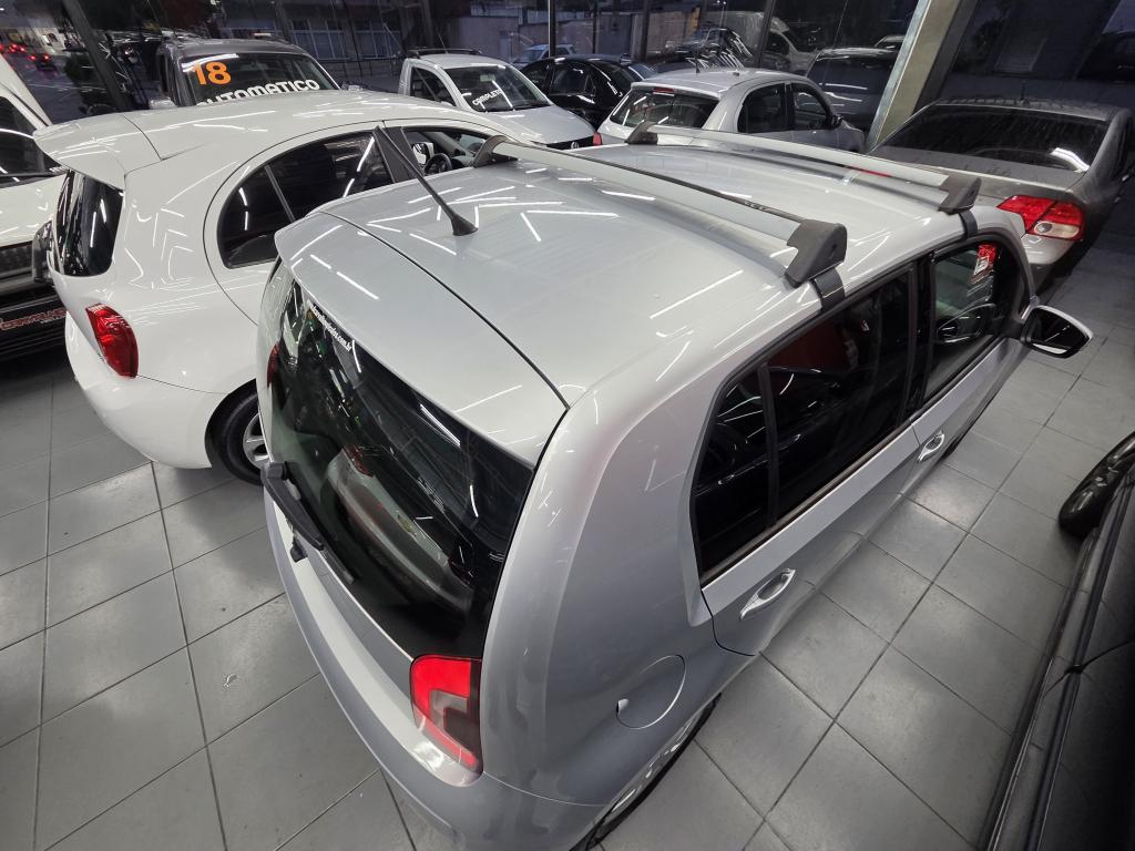 VOLKSWAGEN UP - Foto