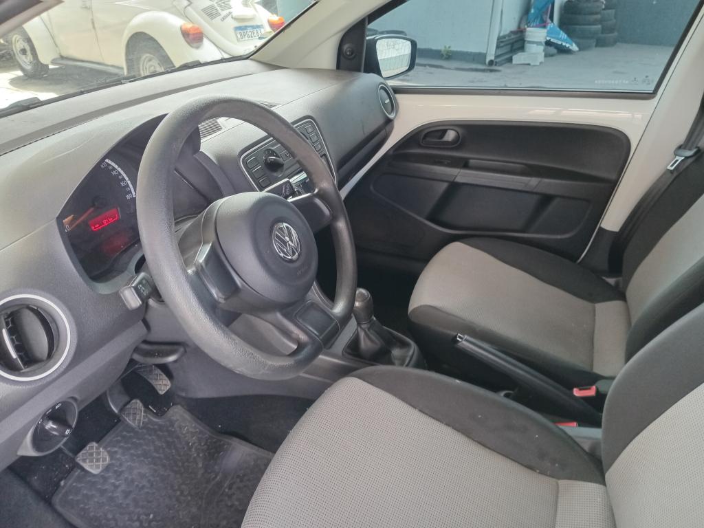 VOLKSWAGEN UP - Foto