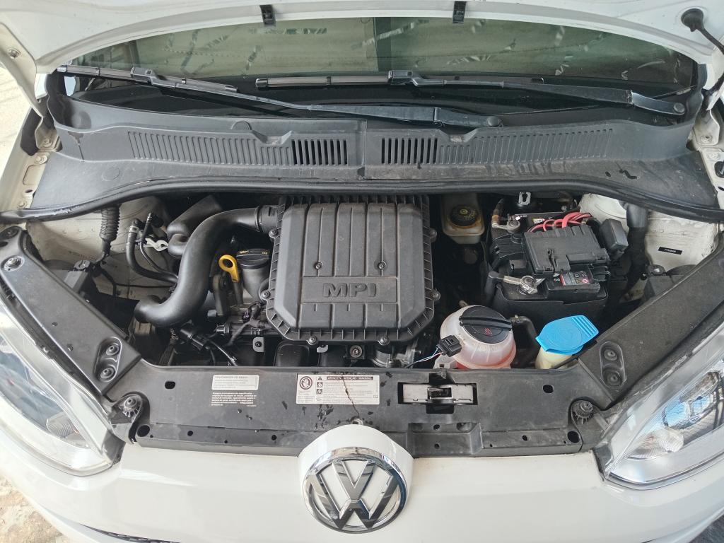 VOLKSWAGEN UP - Foto