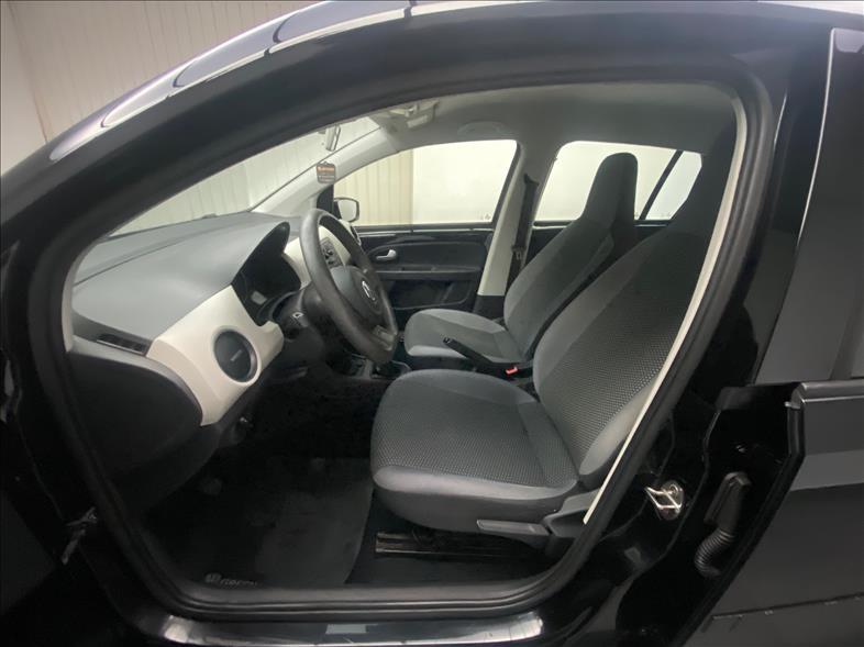 VOLKSWAGEN UP - Foto