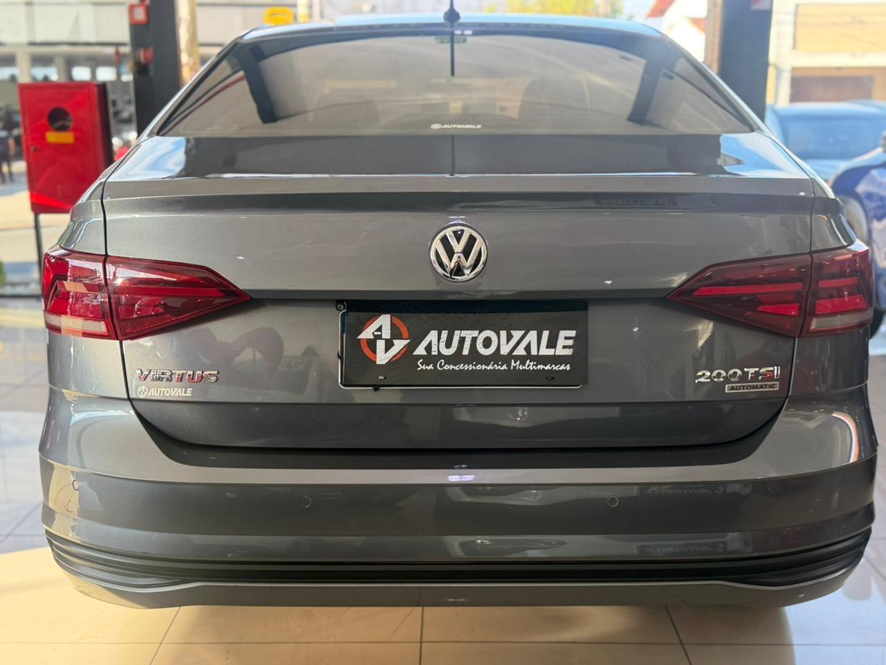 VOLKSWAGEN Virtus - Foto