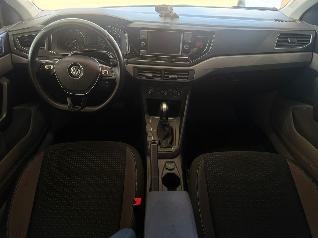 VOLKSWAGEN Virtus - Foto