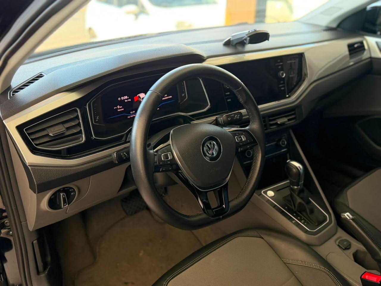 VOLKSWAGEN Virtus - Foto