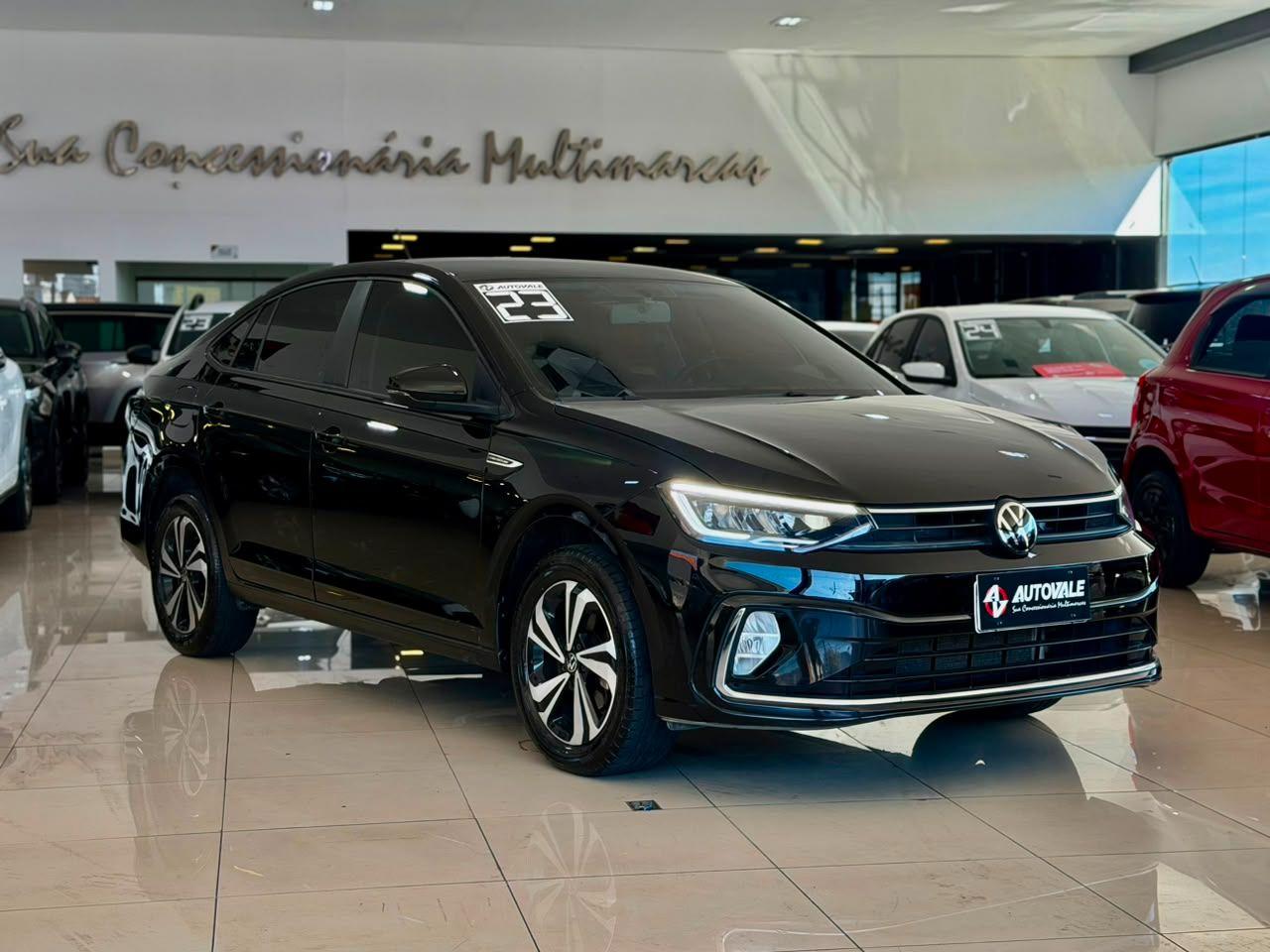 VOLKSWAGEN Virtus