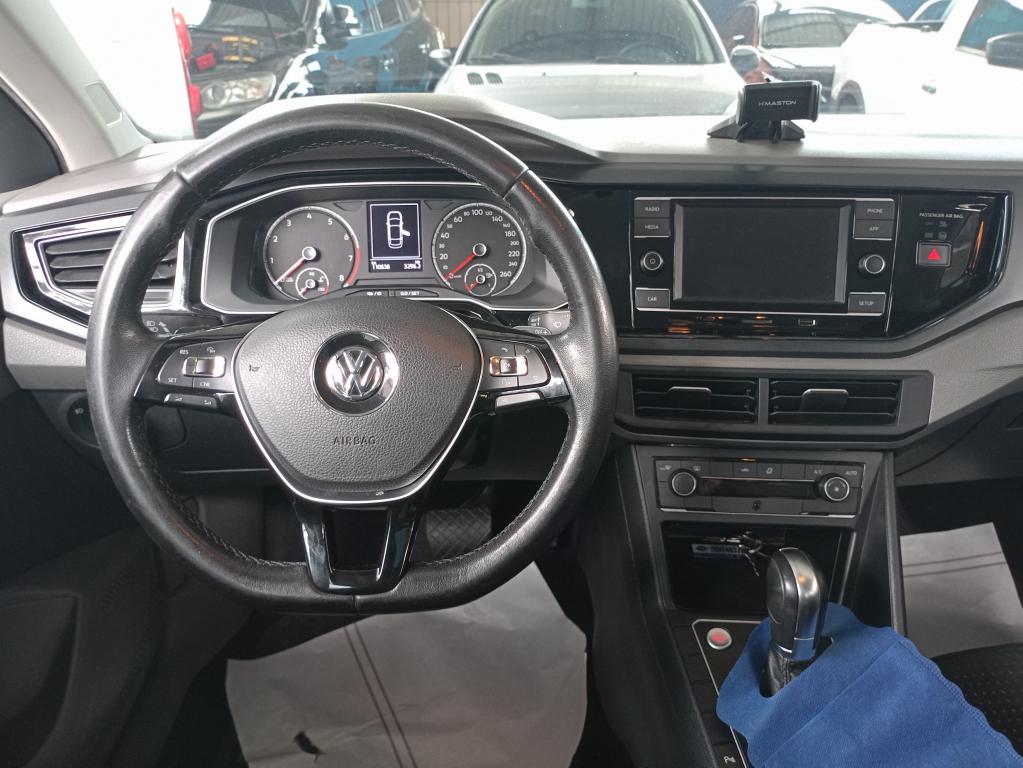 VOLKSWAGEN Virtus - Foto