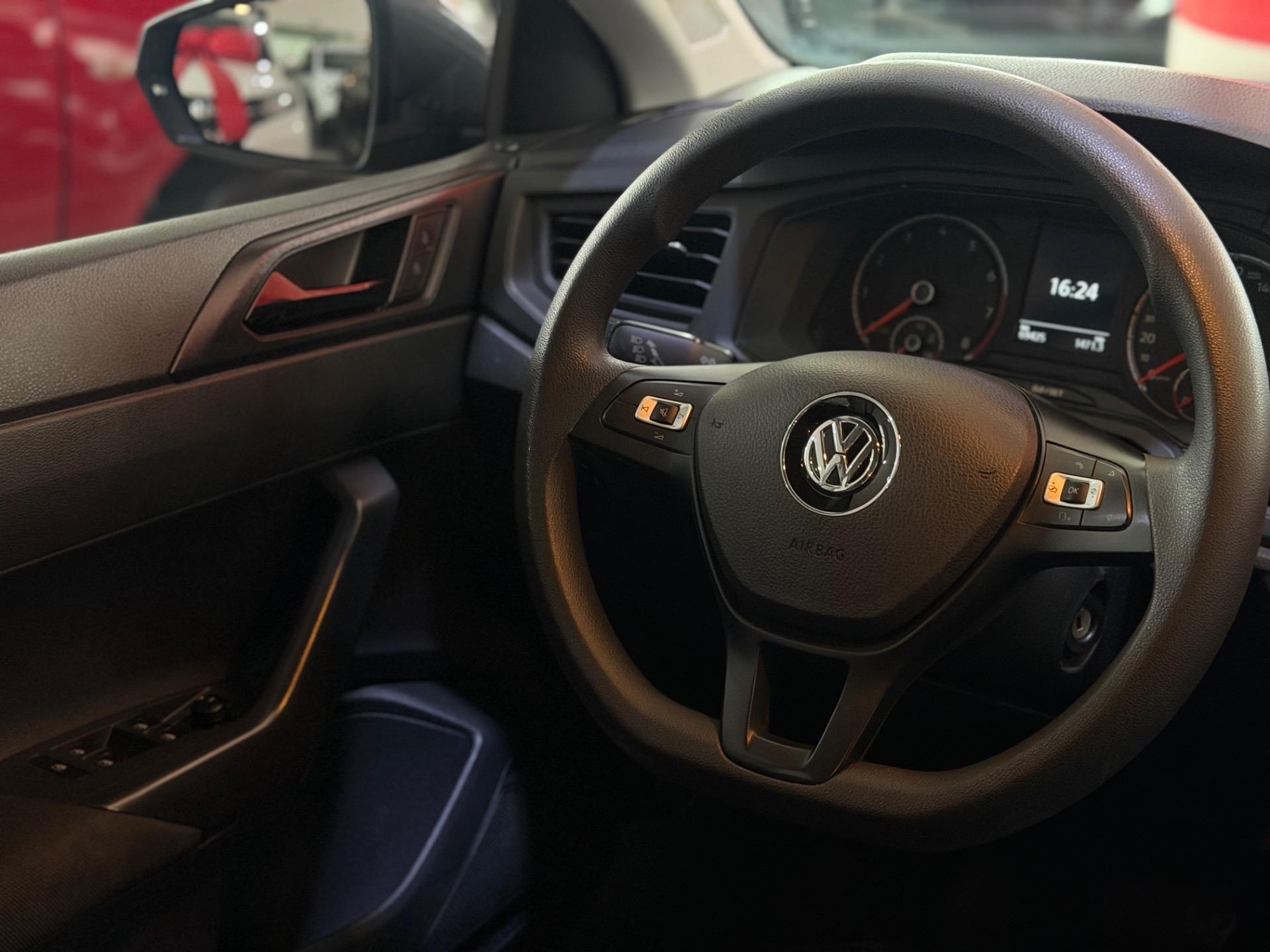 VOLKSWAGEN Virtus - Foto