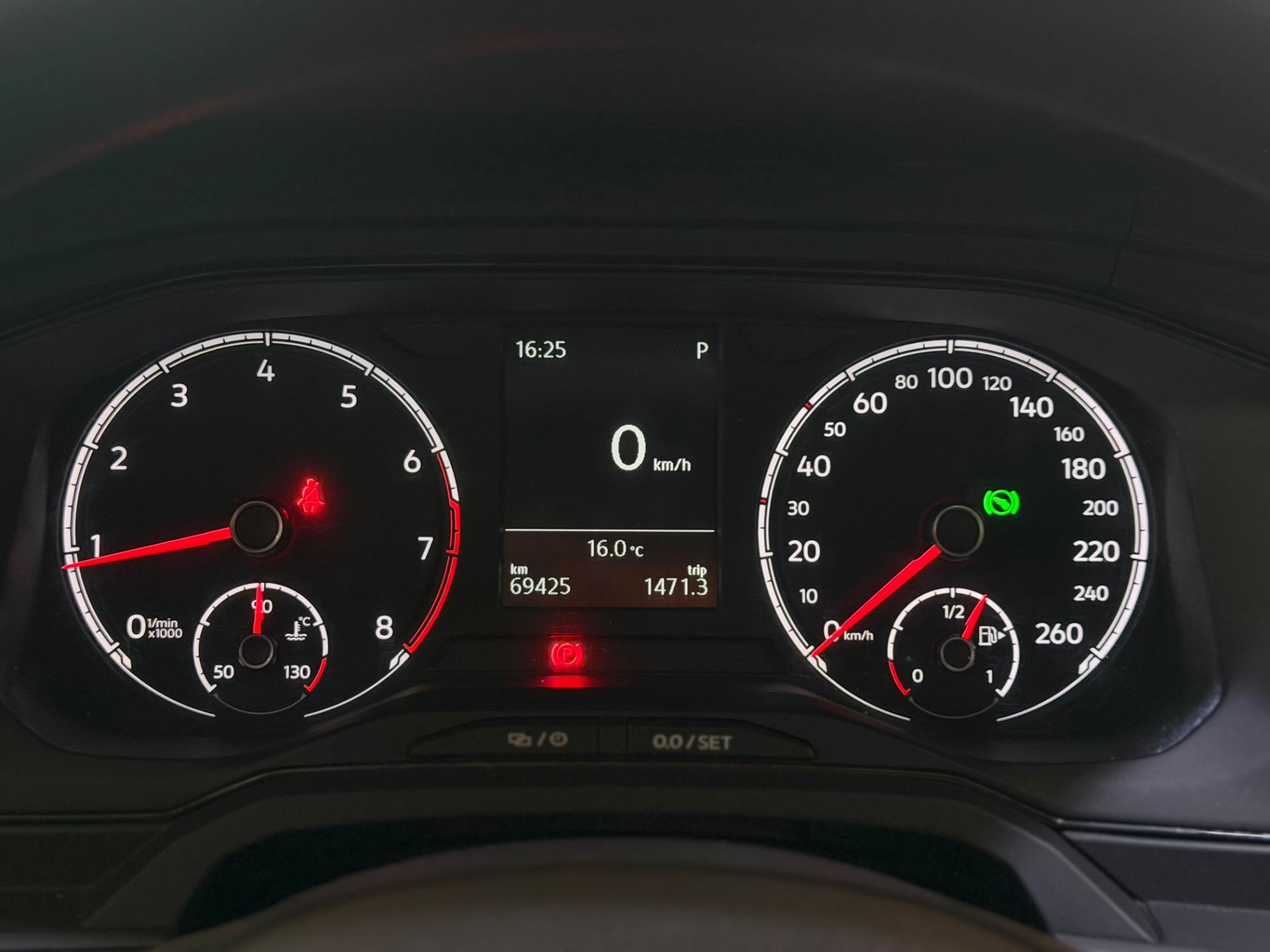 VOLKSWAGEN Virtus - Foto