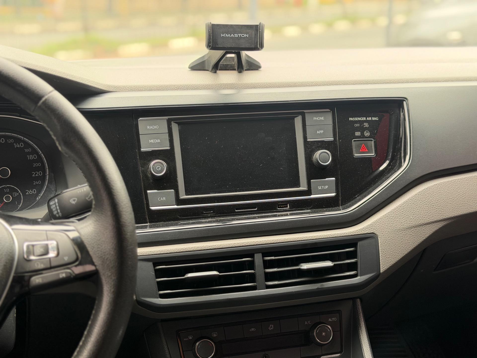 VOLKSWAGEN Virtus - Foto