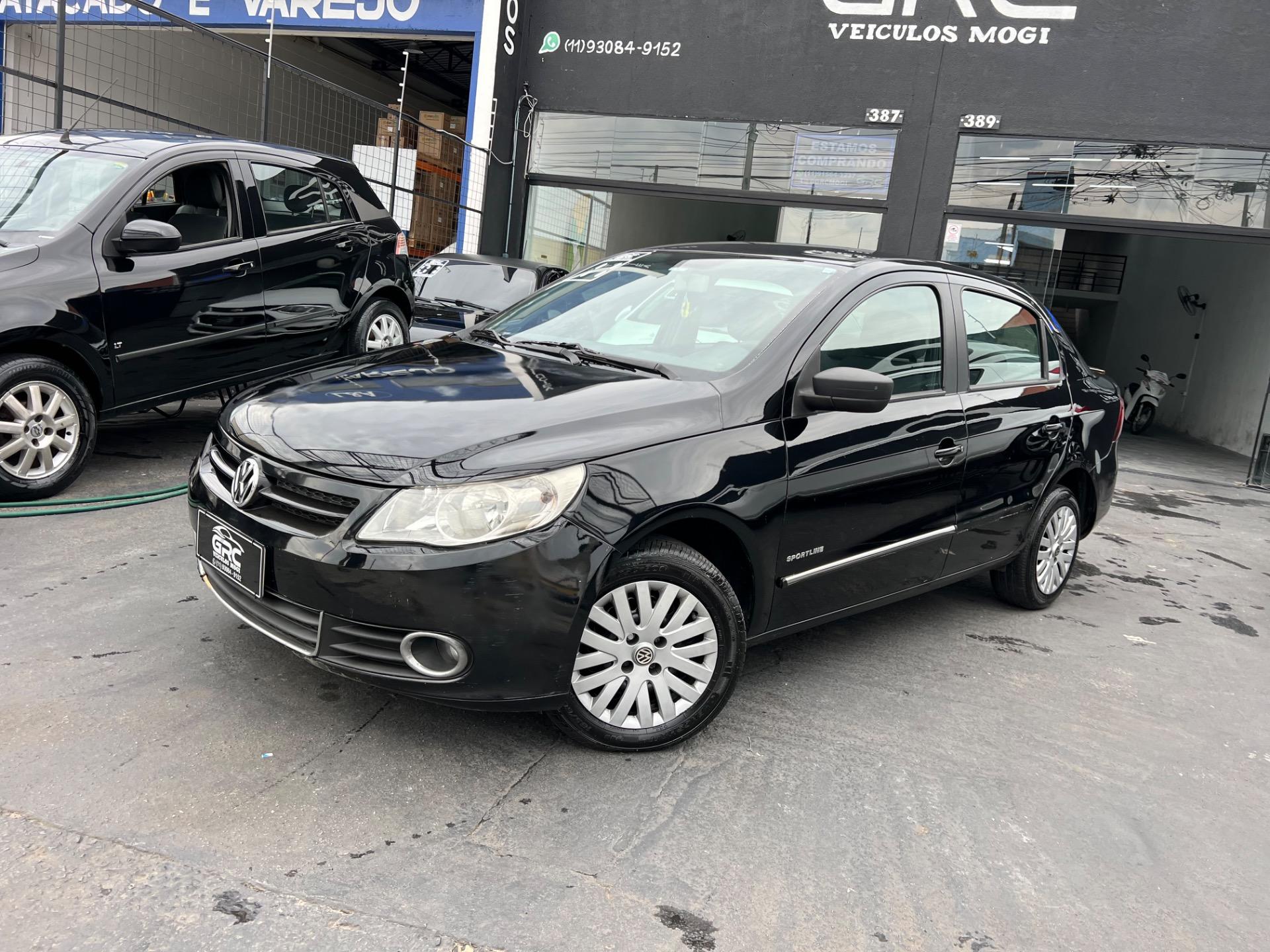 VOLKSWAGEN Voyage - Foto