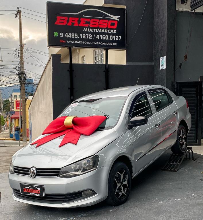 VOLKSWAGEN Voyage - Foto