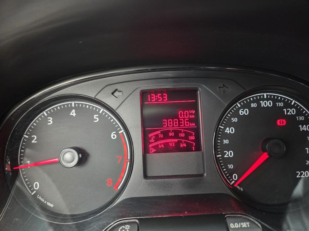 VOLKSWAGEN Voyage - Foto