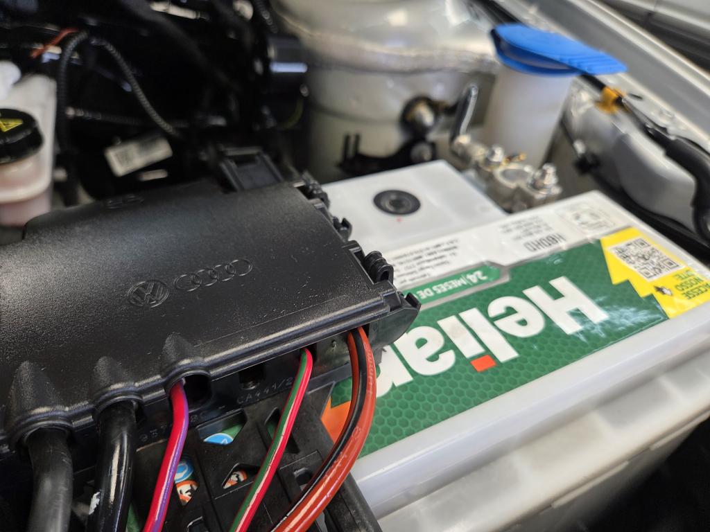 VOLKSWAGEN Voyage - Foto