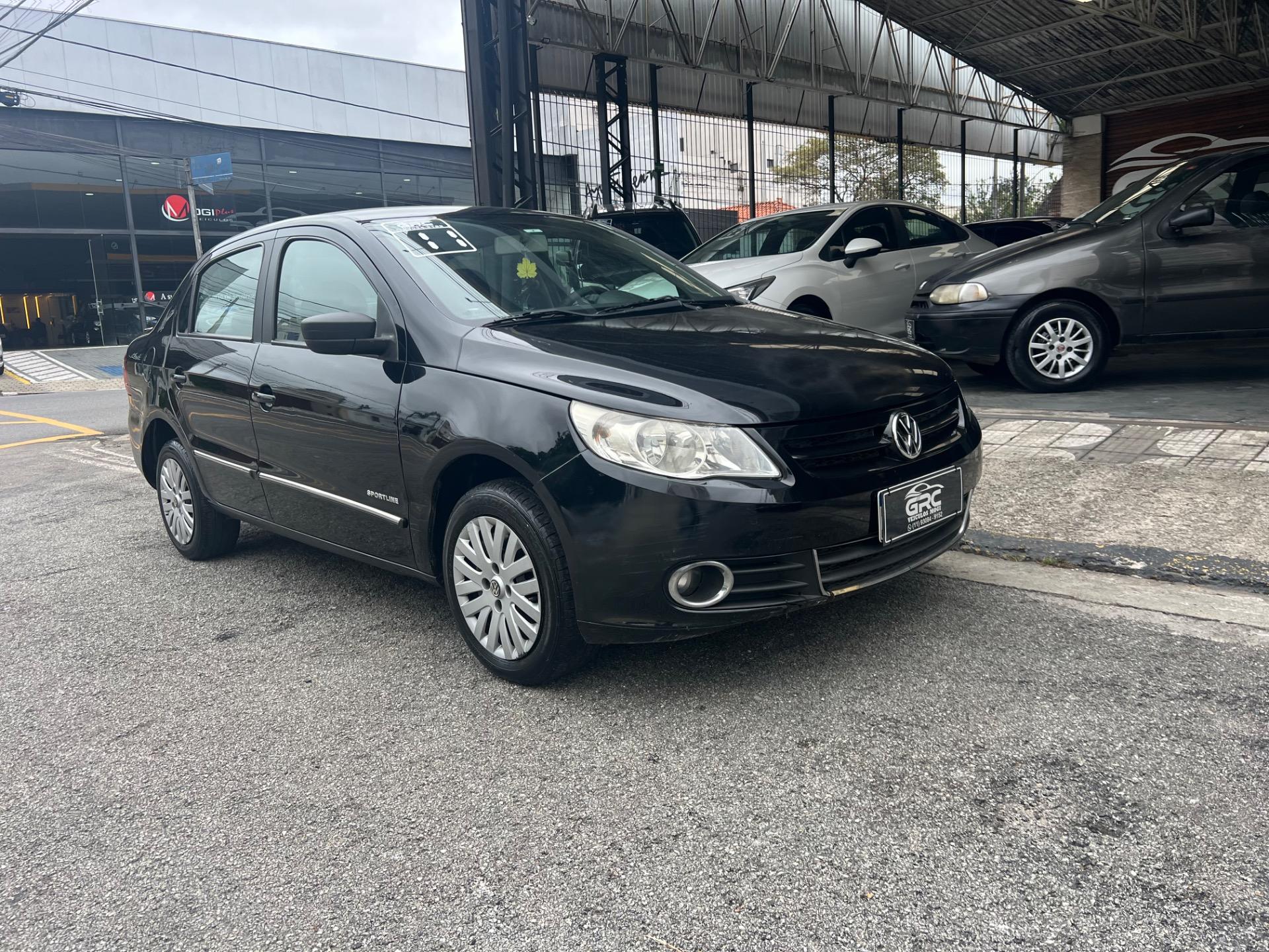 VOLKSWAGEN Voyage - Foto