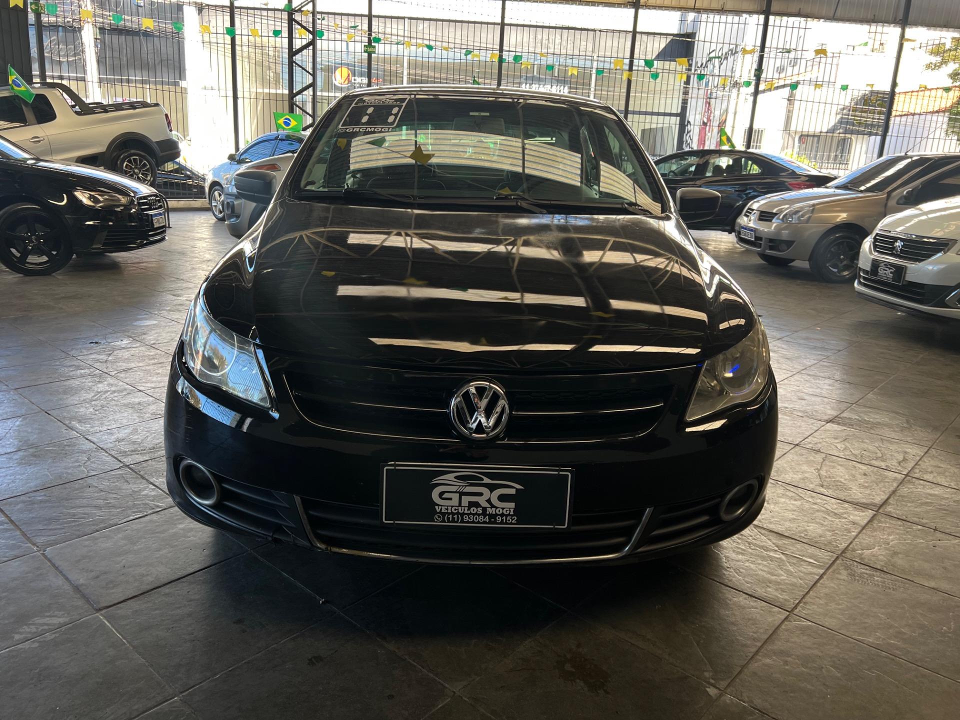 VOLKSWAGEN Voyage - Foto