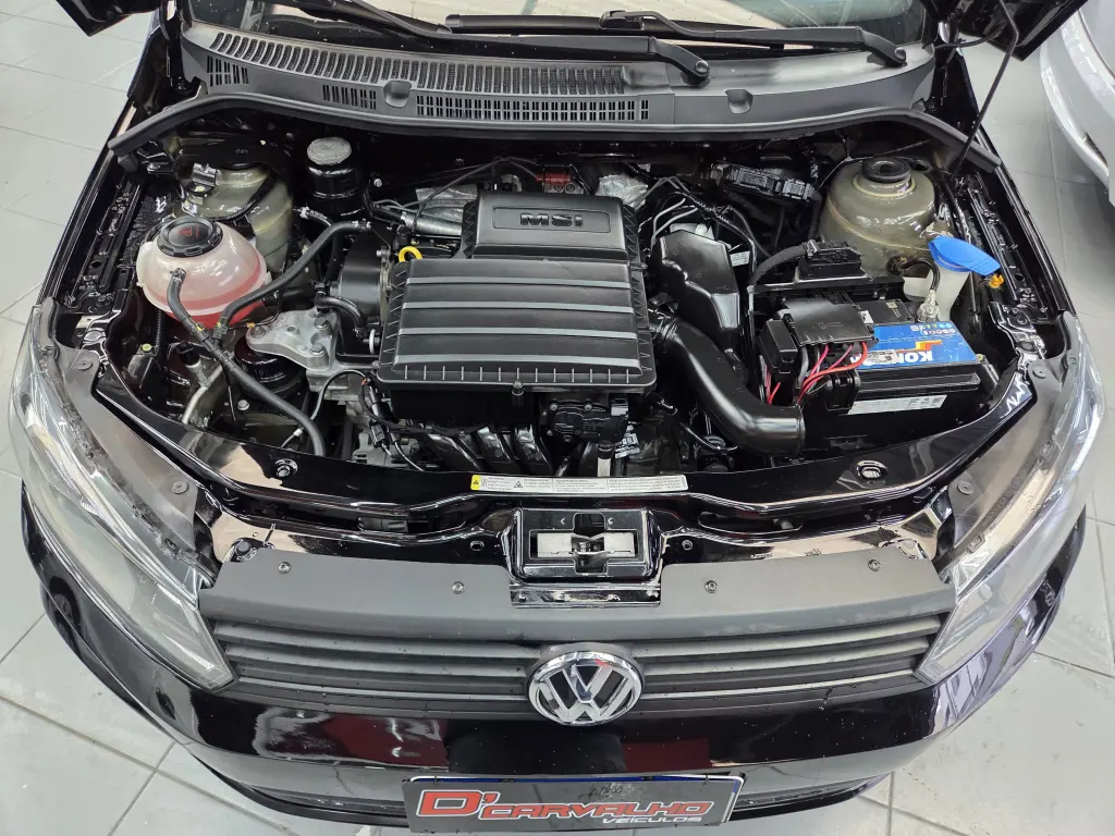 VOLKSWAGEN Voyage - Foto