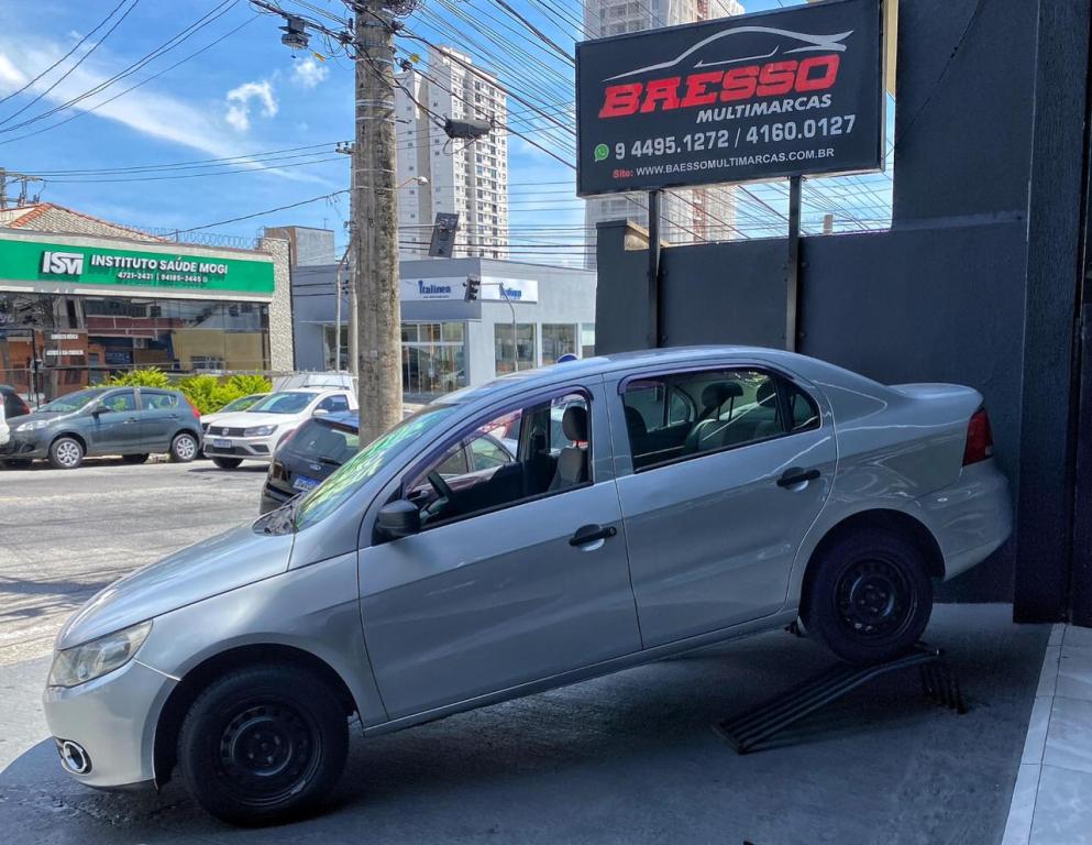 VOLKSWAGEN Voyage - Foto