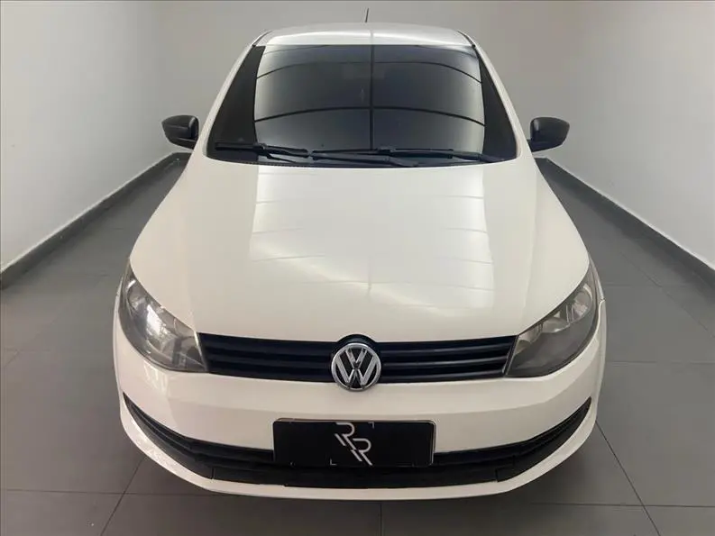 VOLKSWAGEN Voyage - Foto