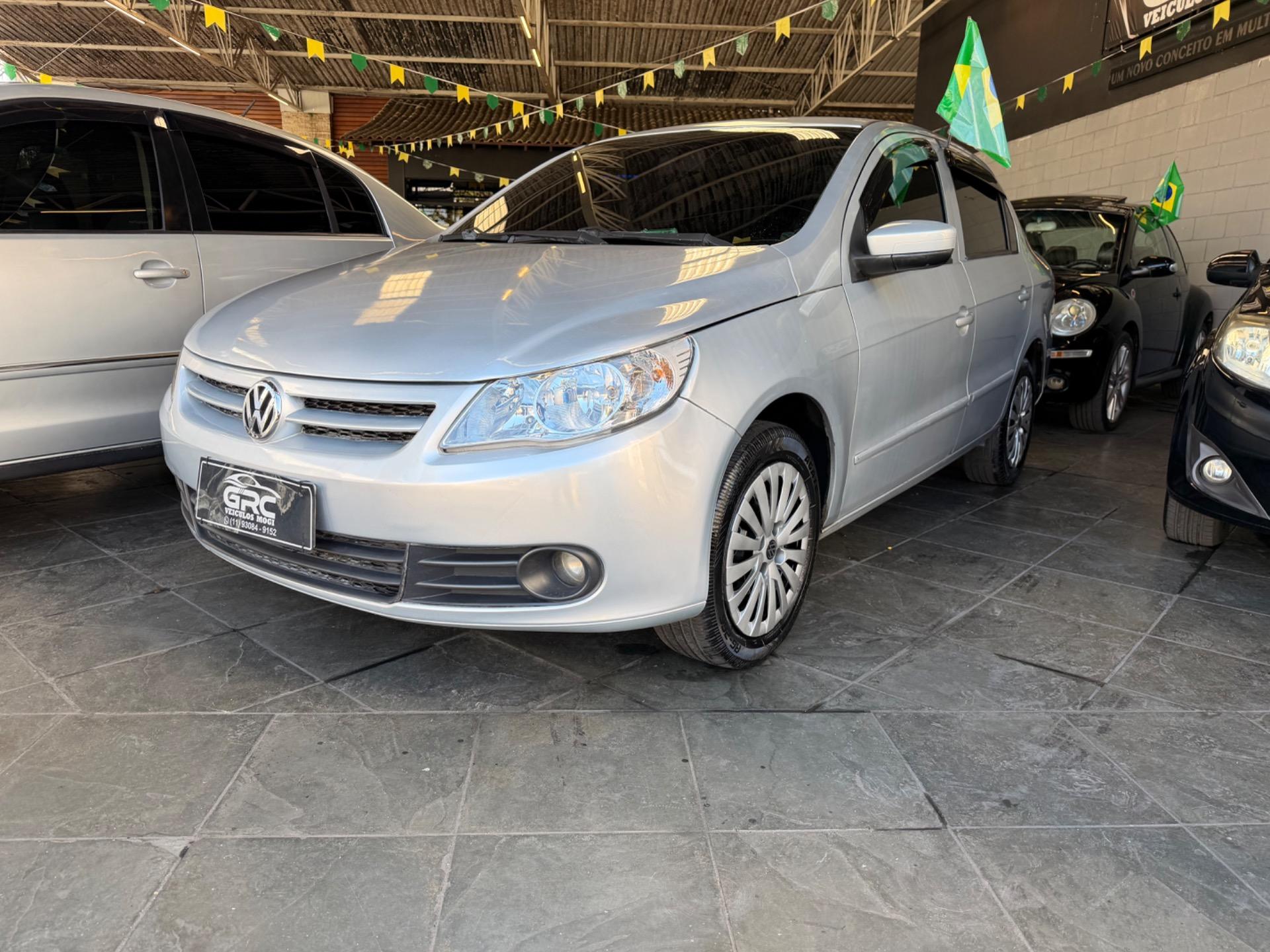 VOLKSWAGEN Voyage