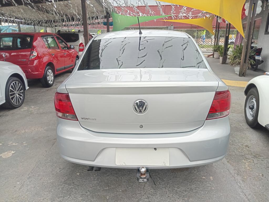 VOLKSWAGEN Voyage - Foto