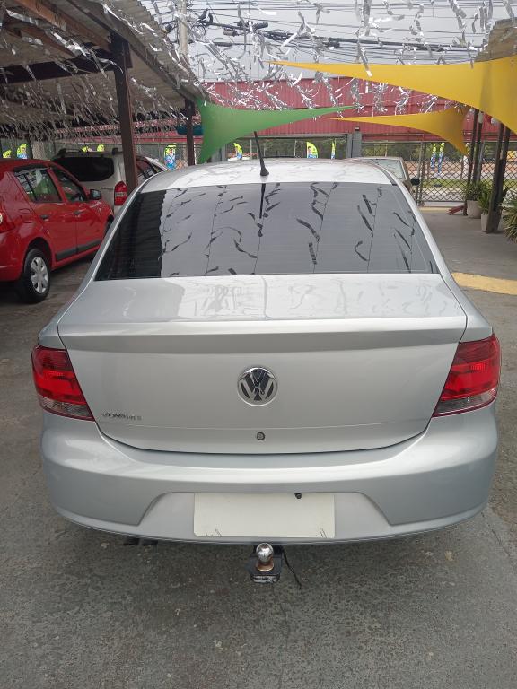 VOLKSWAGEN Voyage - Foto