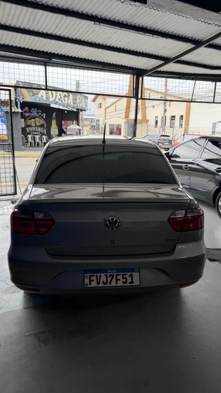 VOLKSWAGEN Voyage - Foto