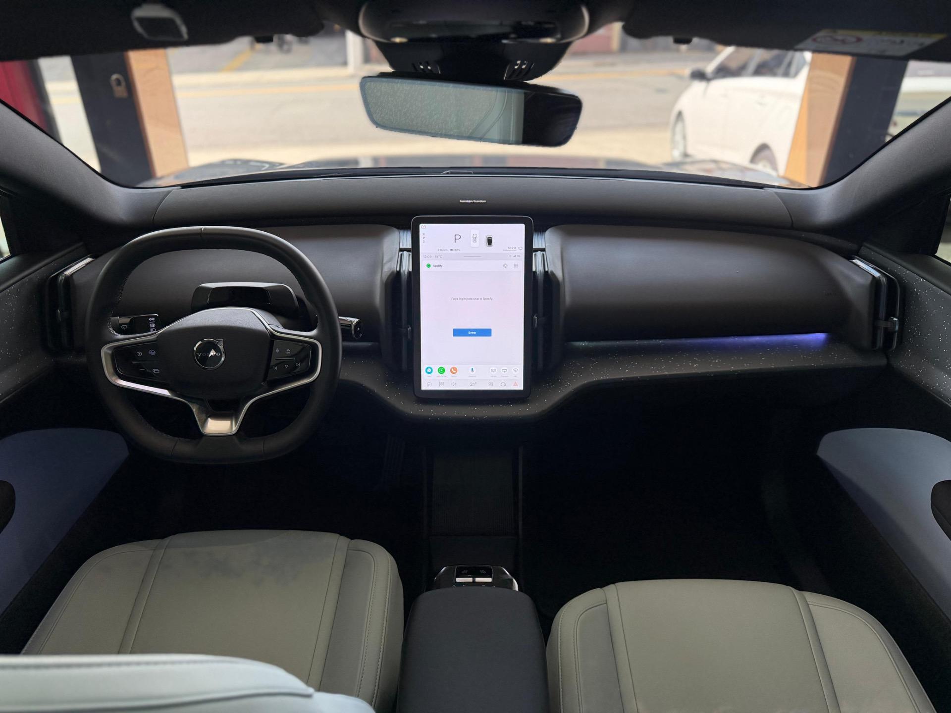 VOLVO EX30 - Foto