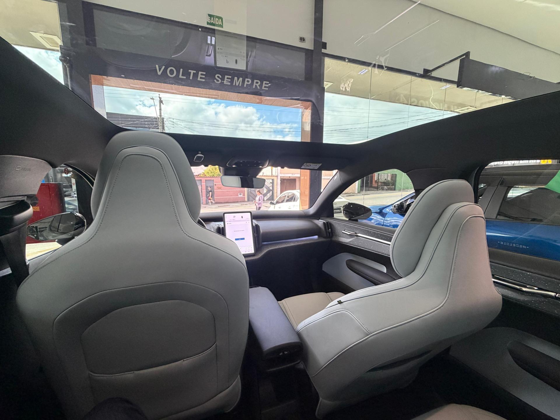 VOLVO EX30 - Foto