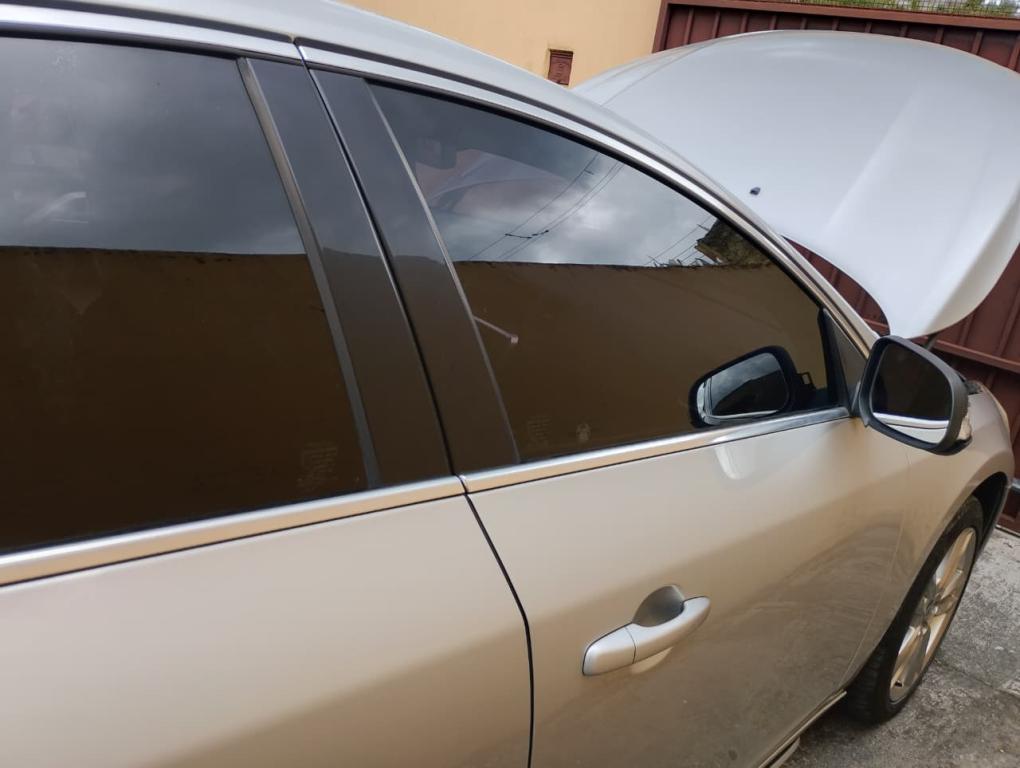 VOLVO S60 - Foto
