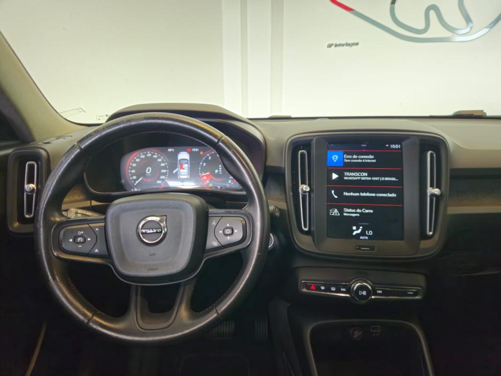 VOLVO XC40 - Foto
