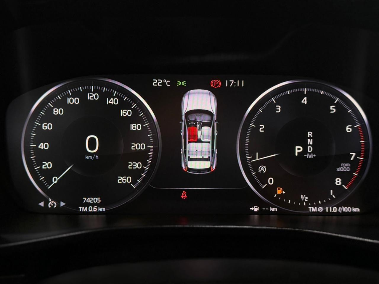 VOLVO XC40 - Foto