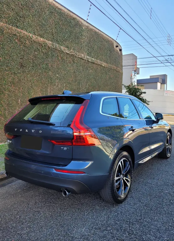 VOLVO XC60 - Foto