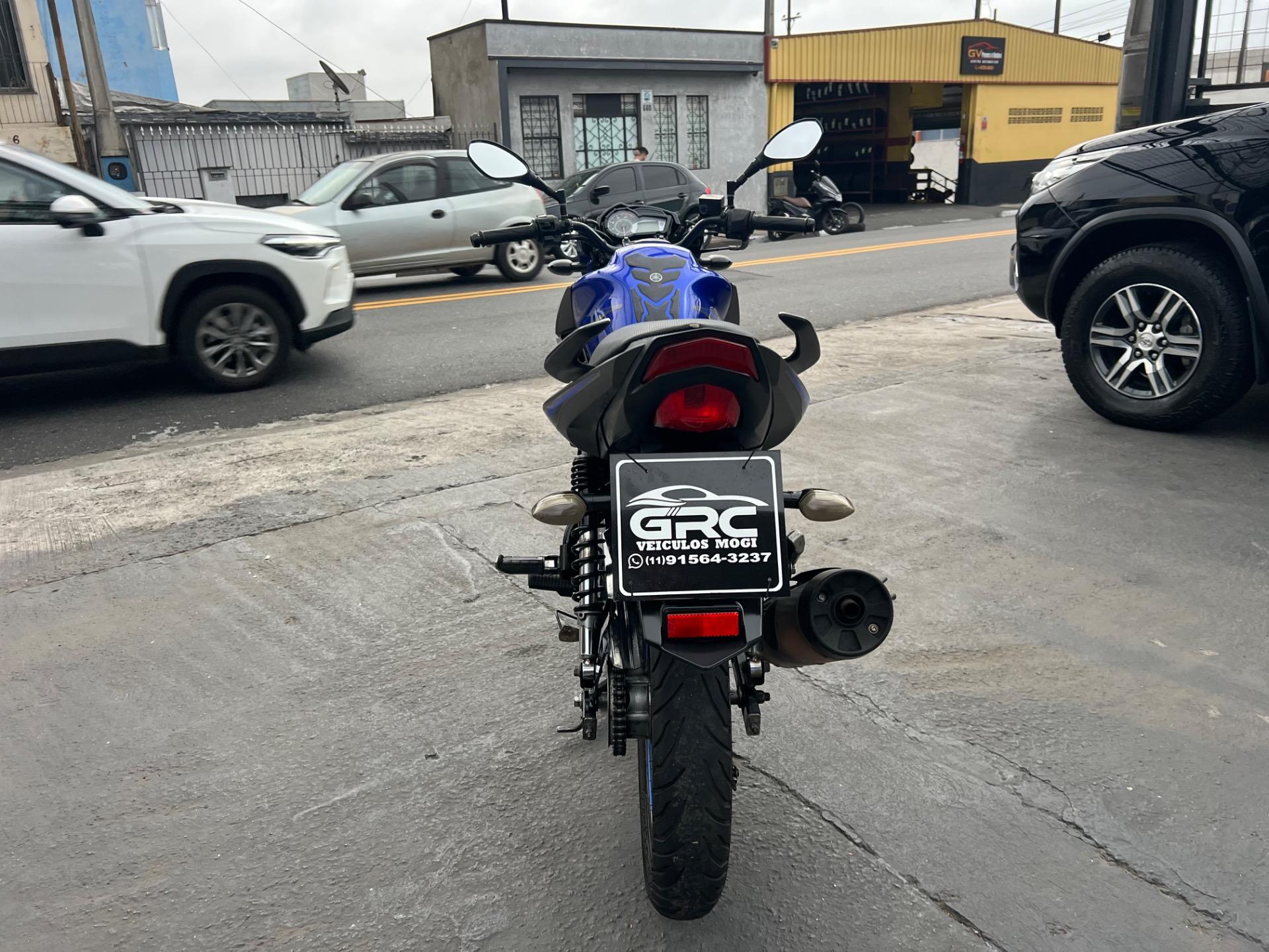 YAMAHA Fazer YS 150 - Foto