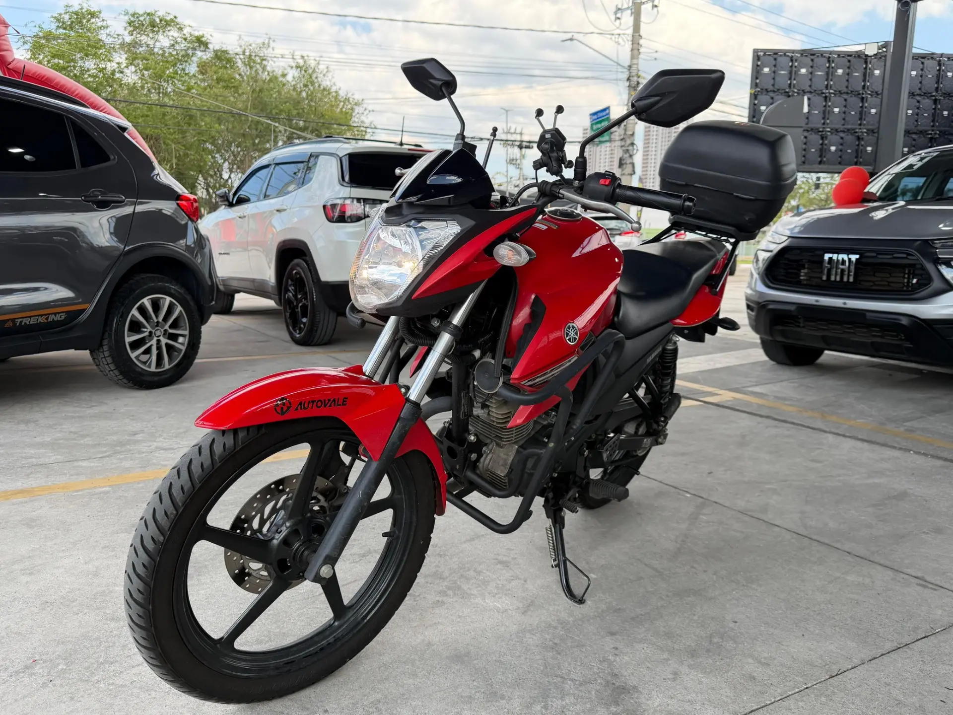 YAMAHA Fazer YS 150 - Foto