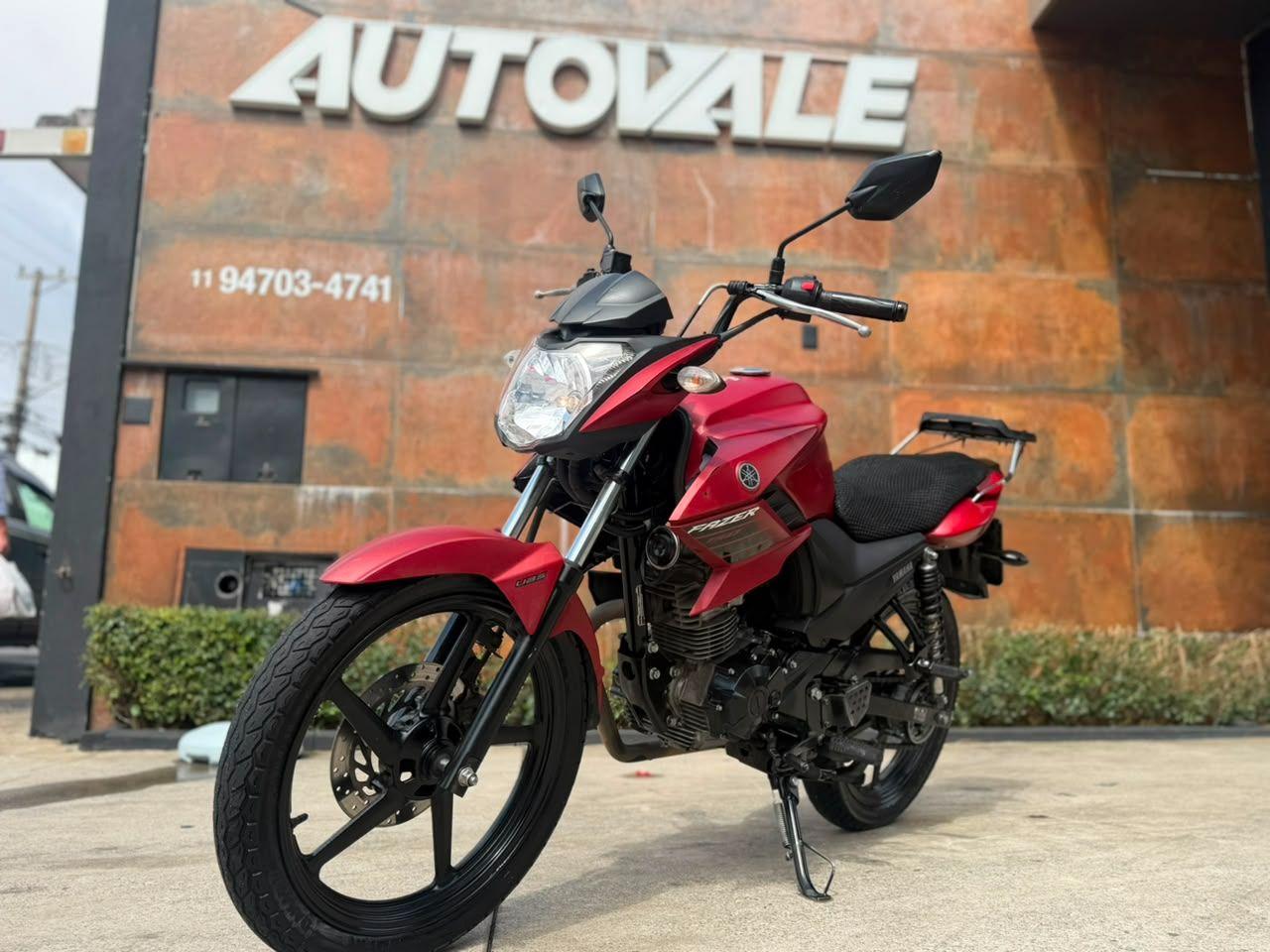 YAMAHA Fazer YS 150 - Foto