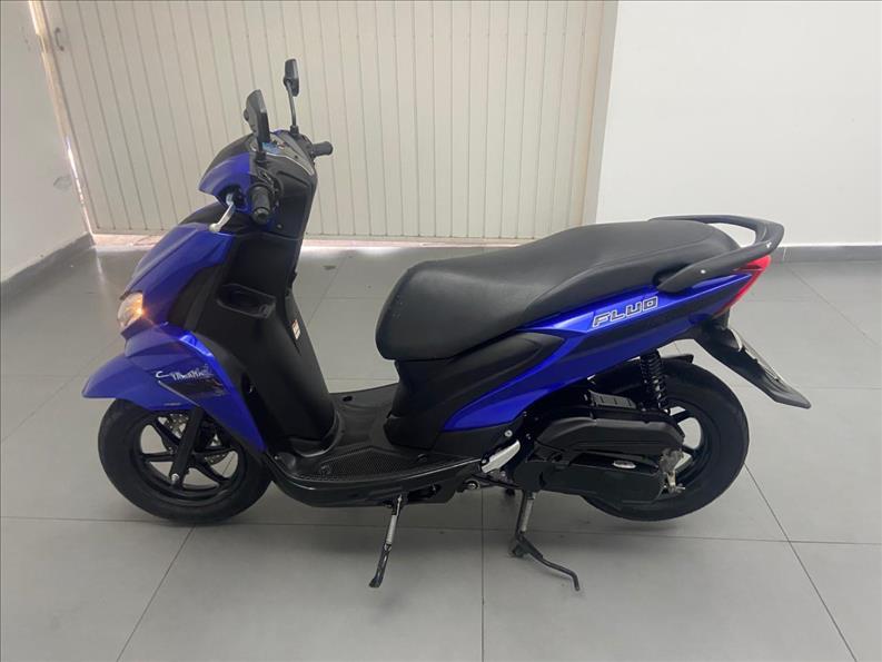 YAMAHA Fluo 125 - Foto